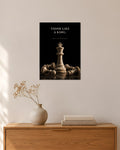 Think Like a King – Schachkönig Poster – 30 × 42 cm ohne Rahmen – Raumansicht – Art Bros