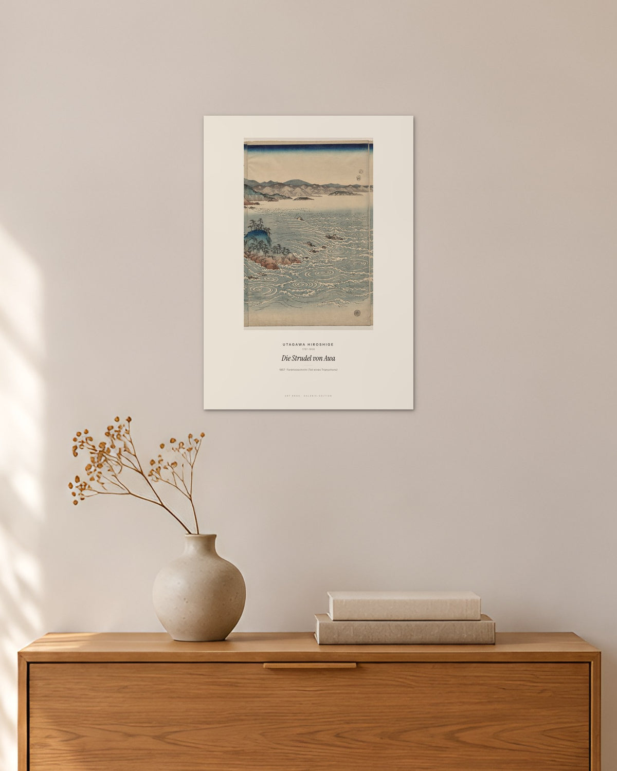 Die Strudel von Awa – Utagawa Hiroshige – 30 × 42 cm ohne Rahmen – Raumansicht – Art Bros