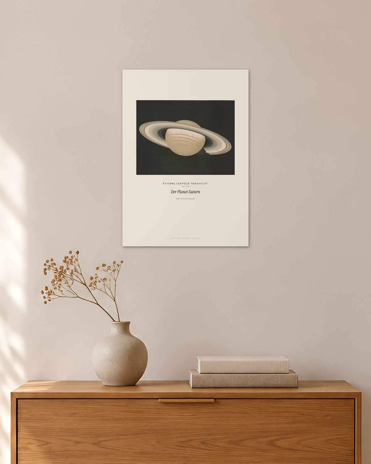 Der Planet Saturn – Étienne Léopold Trouvelot – 30 × 42 cm ohne Rahmen – Raumansicht – Art Bros