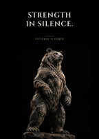 Strength in Silence – Bär Poster – Art Bros