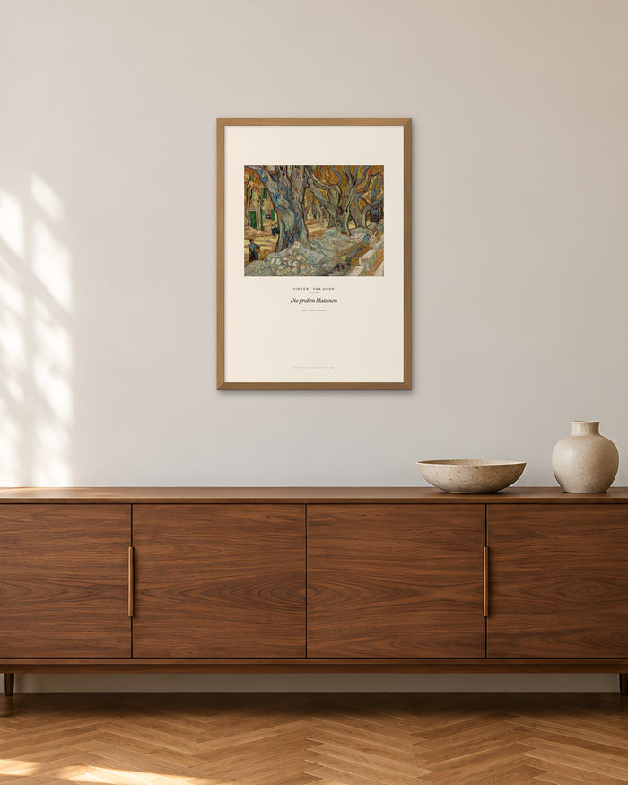 Die großen Platanen – Vincent van Gogh – 50 × 70 cm im Holzrahmen – Raumansicht – Art Bros