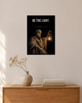 Be the Light – Laterne Poster – 30 × 42 cm ohne Rahmen – Raumansicht – Art Bros