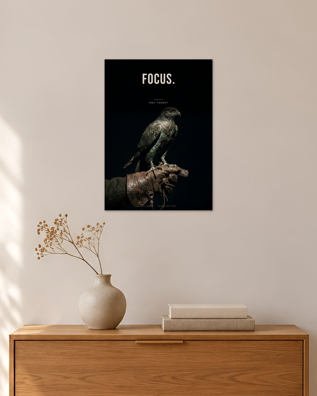 Focus – Falke Poster – 30 × 42 cm ohne Rahmen – Raumansicht – Art Bros