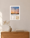 Berliner Fernsehturm Wandbild – 30 × 42 cm ohne Rahmen – Raumansicht – Art Bros