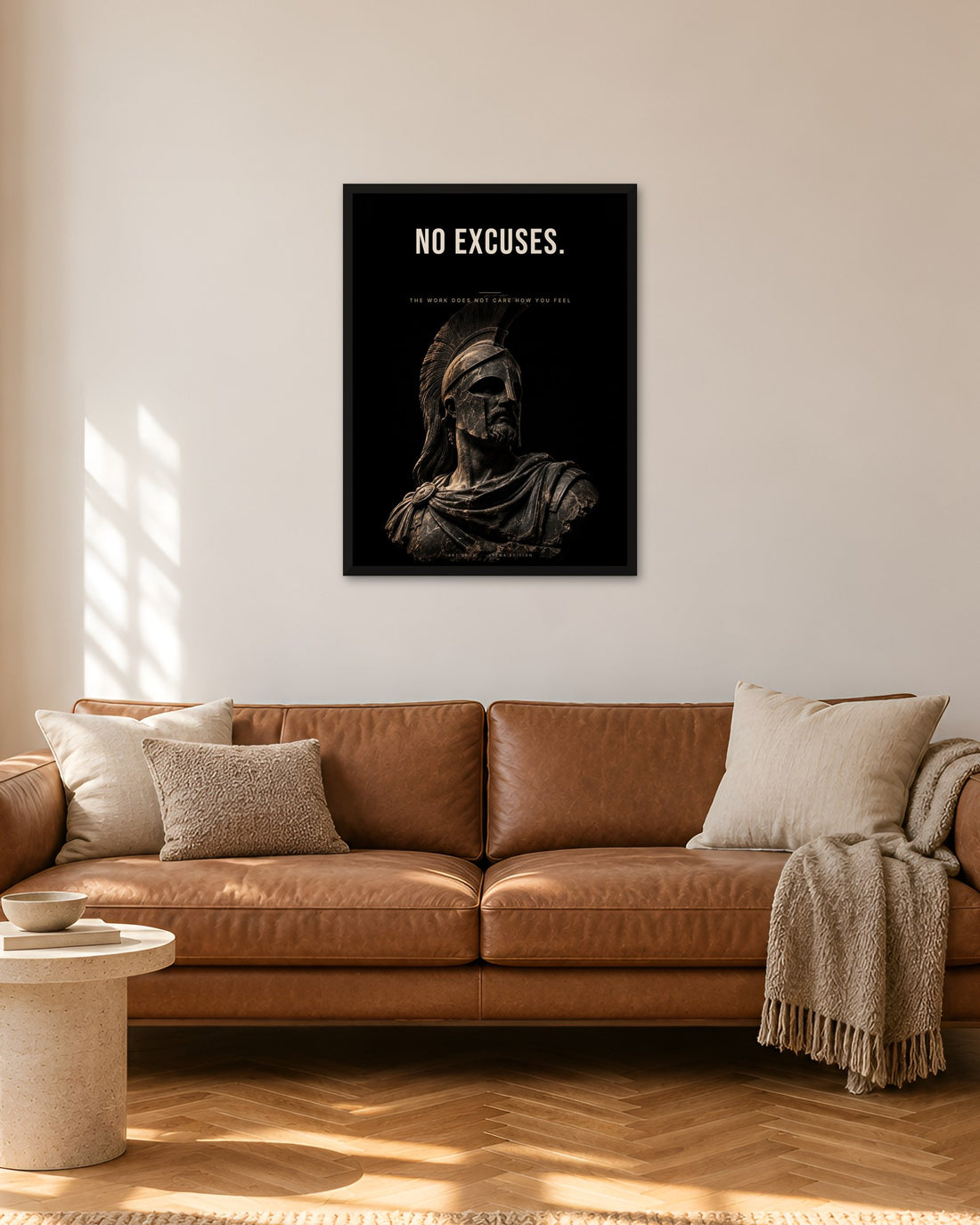 No Excuses – Spartaner-Büste Poster – 60 × 80 cm im schwarzen Rahmen – Raumansicht – Art Bros