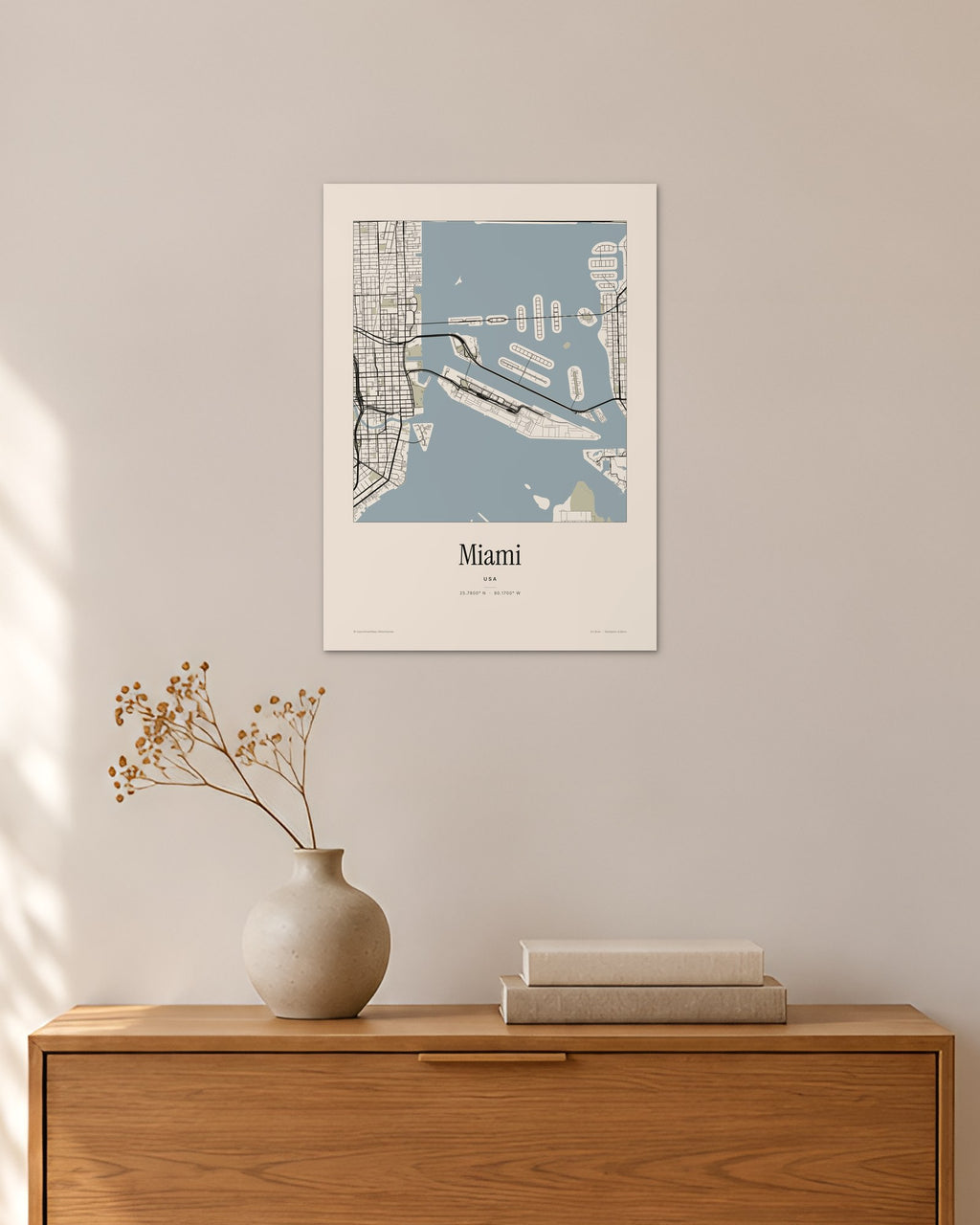 Miami Stadtplan – Wandbild – 30 × 42 cm ohne Rahmen – Raumansicht – Art Bros