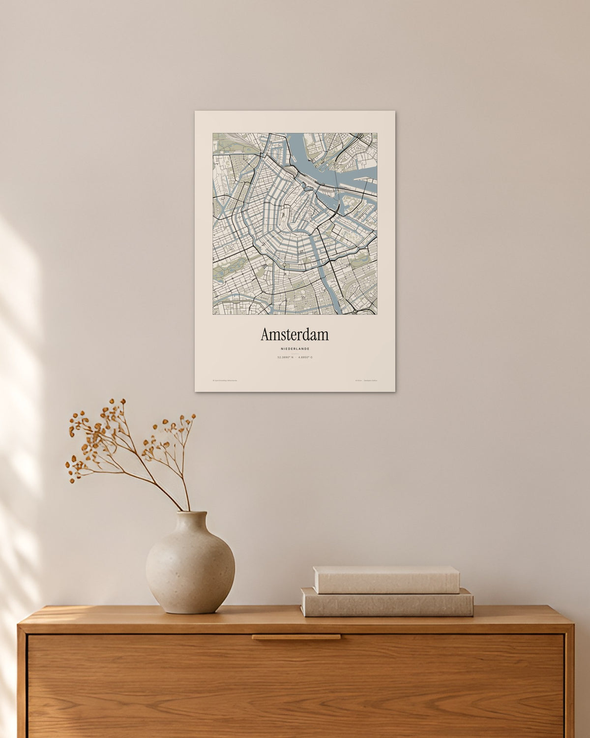 Amsterdam Stadtplan – Wandbild – 30 × 42 cm ohne Rahmen – Raumansicht – Art Bros