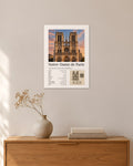 Notre-Dame de Paris Wandbild – 30 × 42 cm ohne Rahmen – Raumansicht – Art Bros