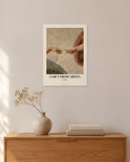 Die Erschaffung Adams – „A Gift From Above“ | Klassiker neu gedacht – 30 × 42 cm ohne Rahmen – Raumansicht – Art Bros