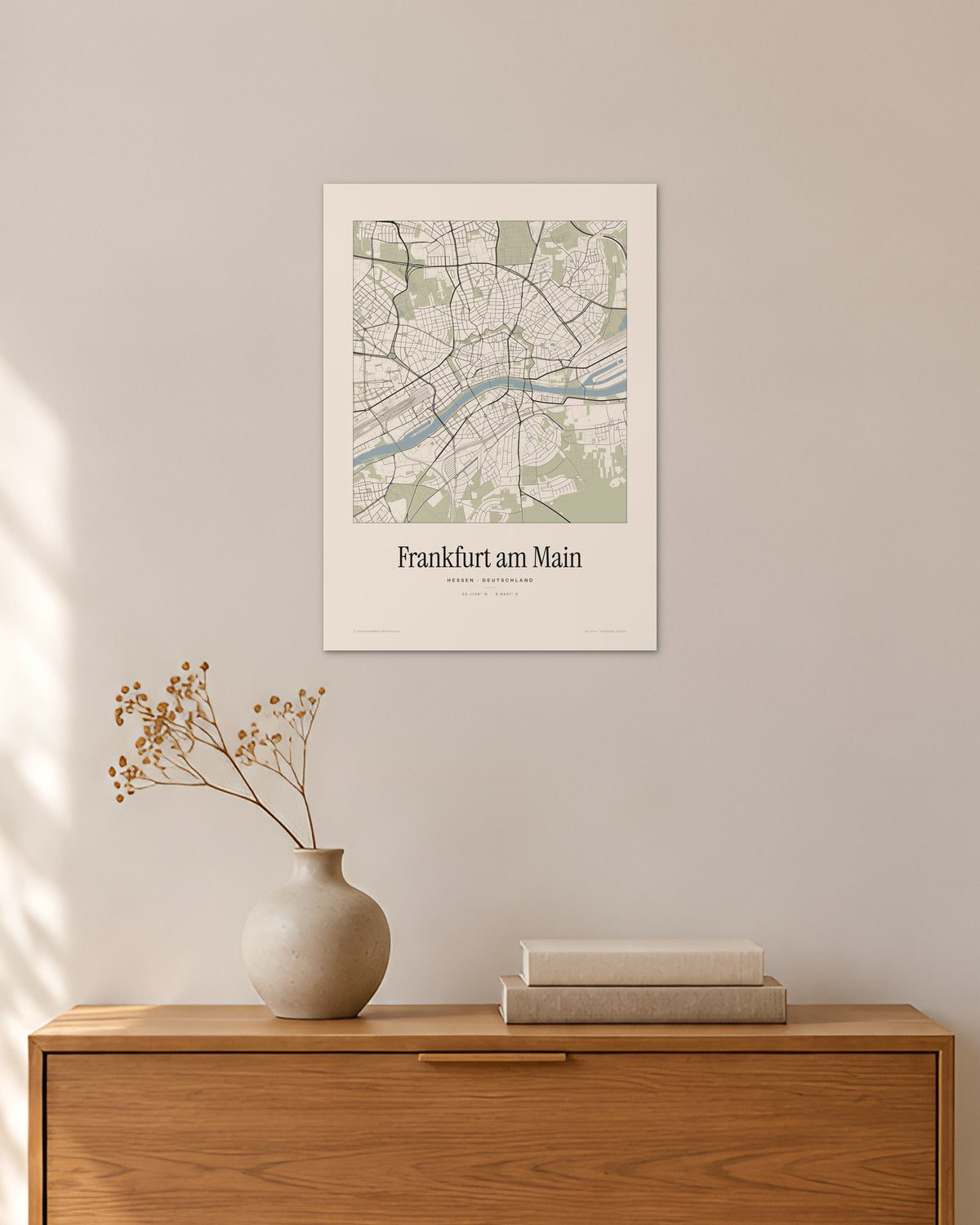 Frankfurt am Main Stadtplan – Wandbild – 30 × 42 cm ohne Rahmen – Raumansicht – Art Bros