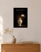Bloom Anyway – Vase mit Orchidee Poster – 30 × 42 cm ohne Rahmen – Raumansicht – Art Bros